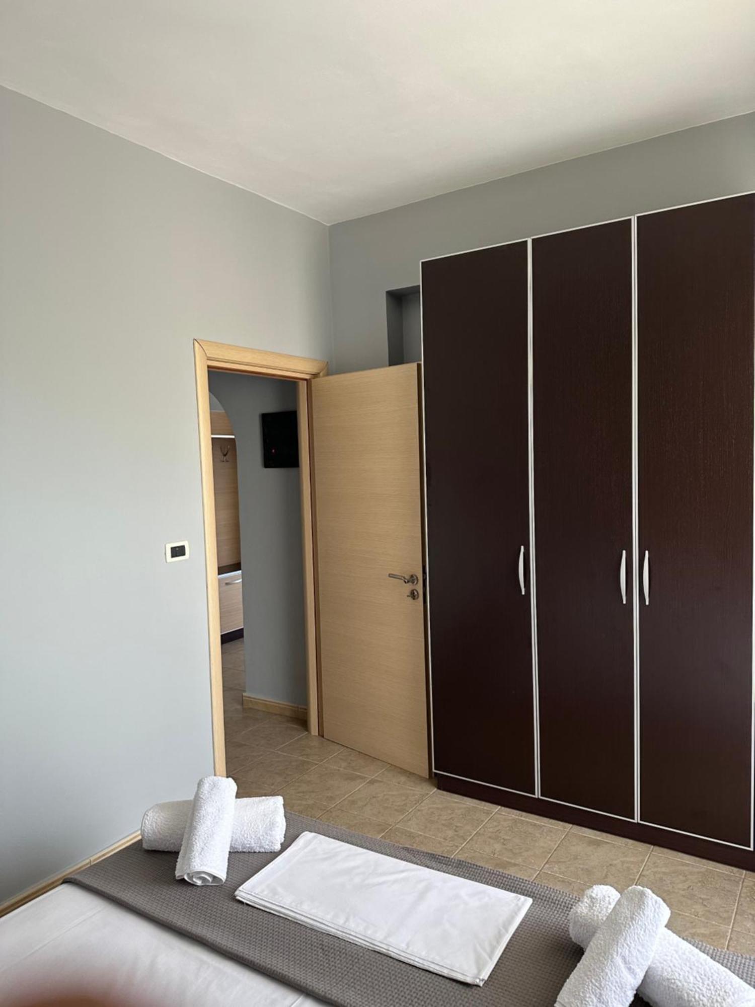 Anna House Dhermi Exterior photo